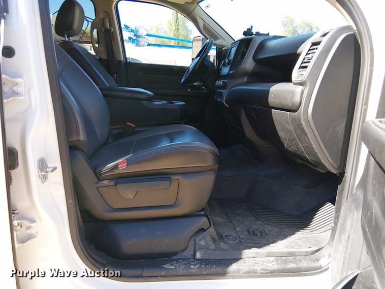 image for item EC1250 2019 RAM 4500HD Crew Cab flatbed truck