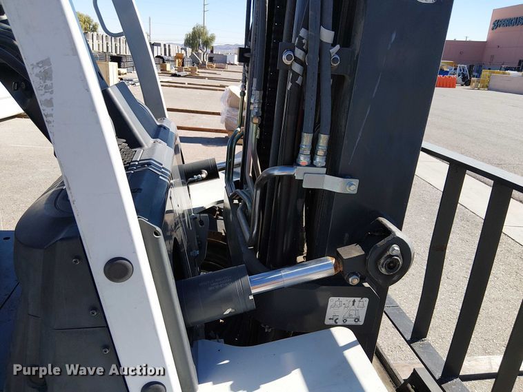 image for item EC1253 2016 UniCarriers PF80YLP forklift