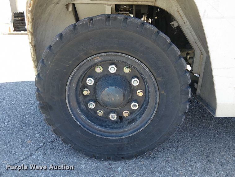 image for item EC1253 2016 UniCarriers PF80YLP forklift