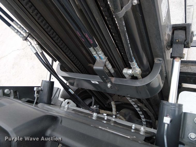 image for item EC1256 2017 UniCarriers PF50 forklift