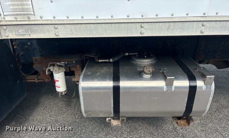 image for item EC3868 2008 GMC T6500 box truck