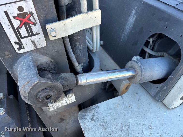 image for item EC3880 2014 Nissan PF80YLP forklift