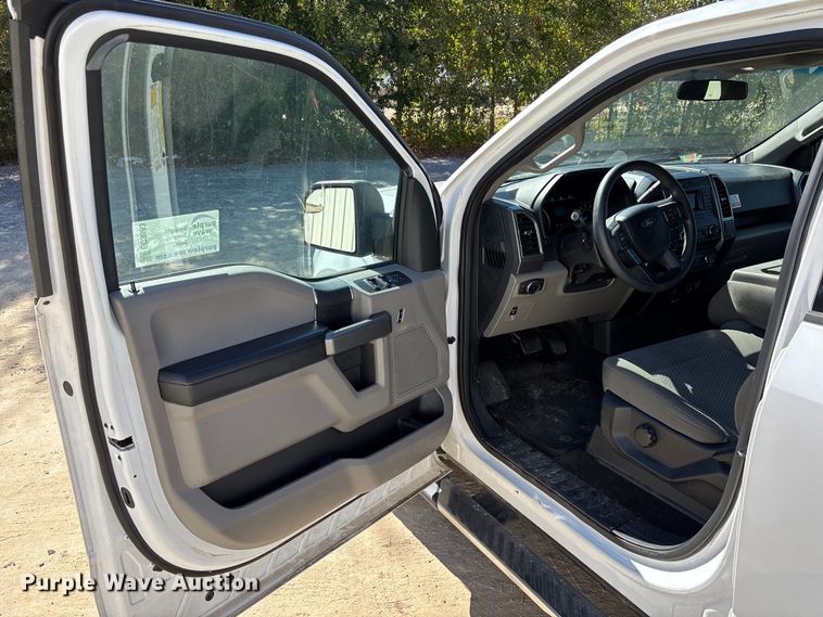 image for item EC3883 2017 Ford F150 SuperCrew pickup truck