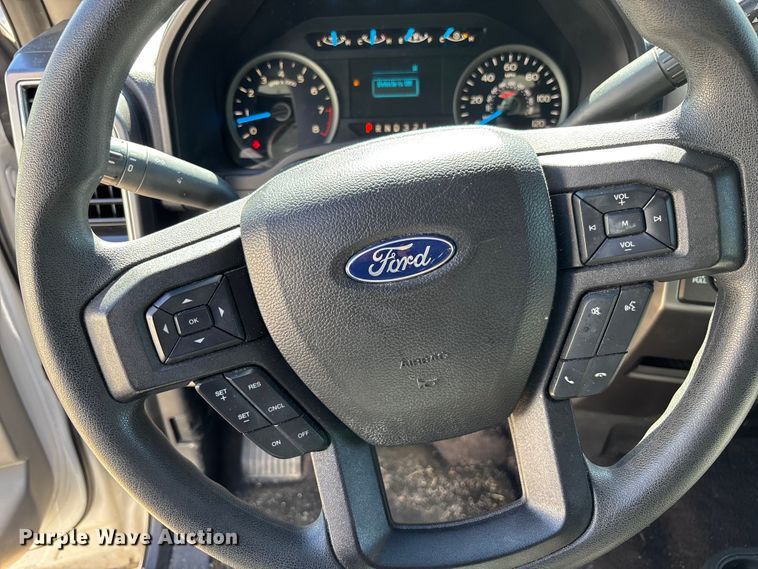 image for item EC3883 2017 Ford F150 SuperCrew pickup truck