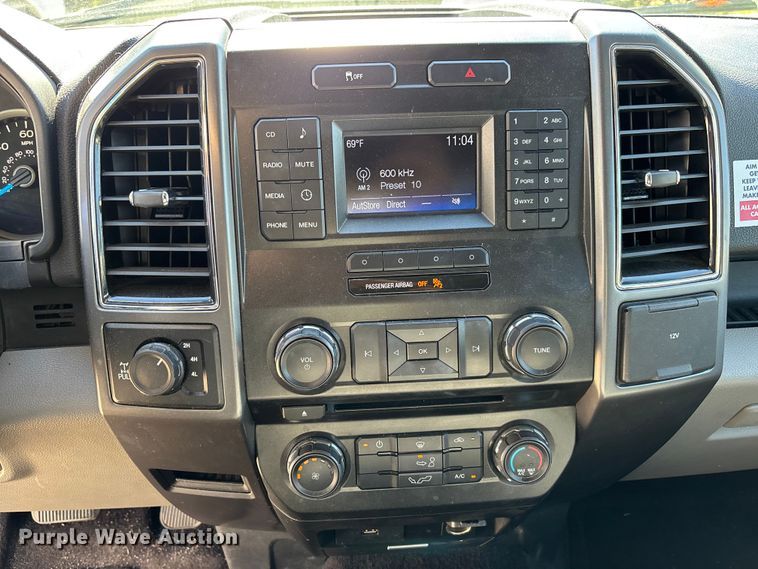 image for item EC3883 2017 Ford F150 SuperCrew pickup truck