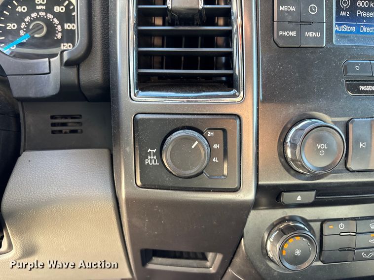 image for item EC3883 2017 Ford F150 SuperCrew pickup truck