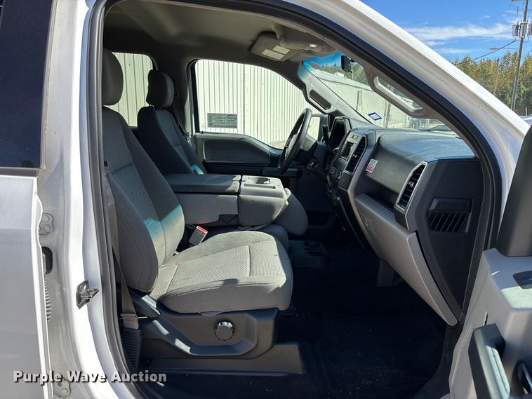 image for item EC3883 2017 Ford F150 SuperCrew pickup truck