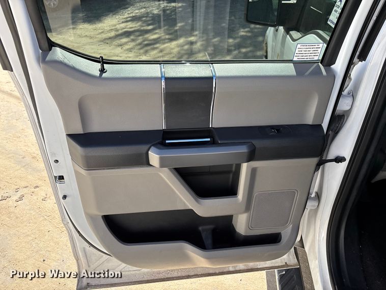 image for item EC3883 2017 Ford F150 SuperCrew pickup truck