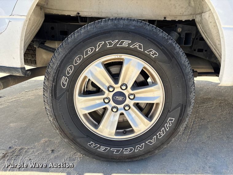 image for item EC3883 2017 Ford F150 SuperCrew pickup truck