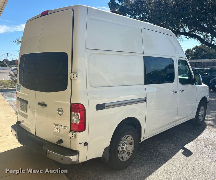 image for item EC3889 2012 Nissan NV2500HD van