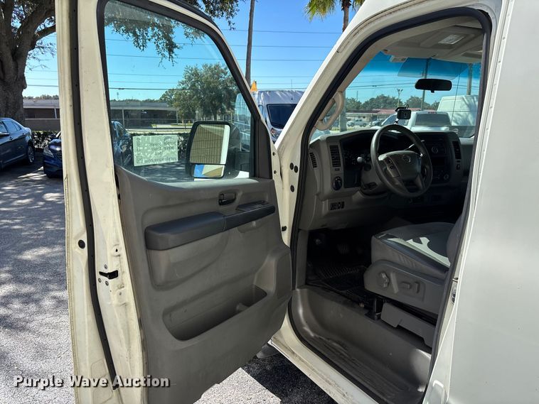 image for item EC3889 2012 Nissan NV2500HD van