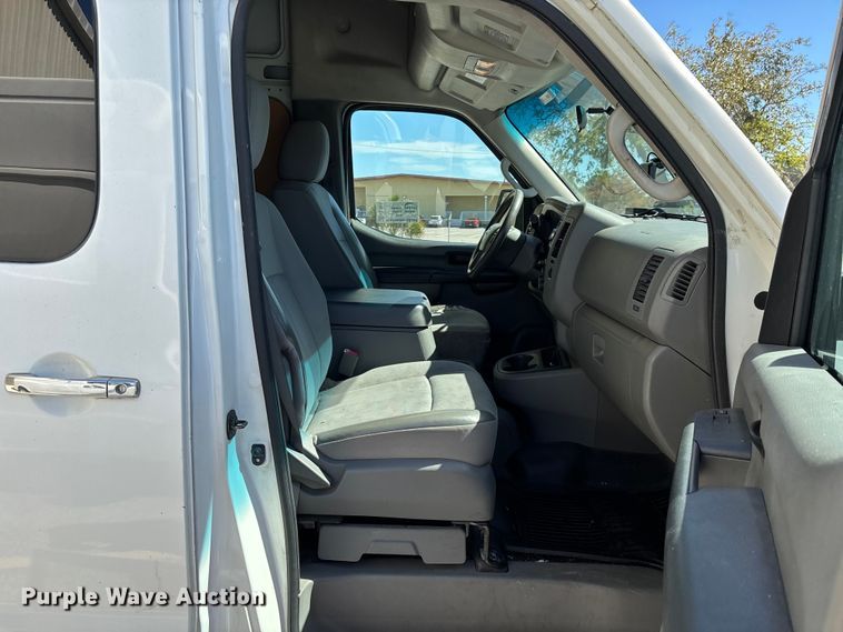 image for item EC3889 2012 Nissan NV2500HD van