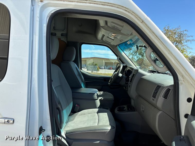 image for item EC3889 2012 Nissan NV2500HD van