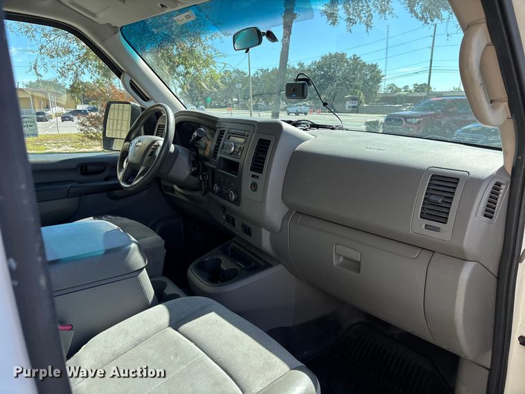 image for item EC3889 2012 Nissan NV2500HD van