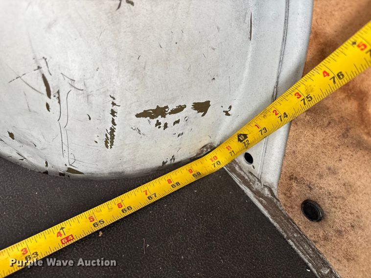 image for item EC3889 2012 Nissan NV2500HD van