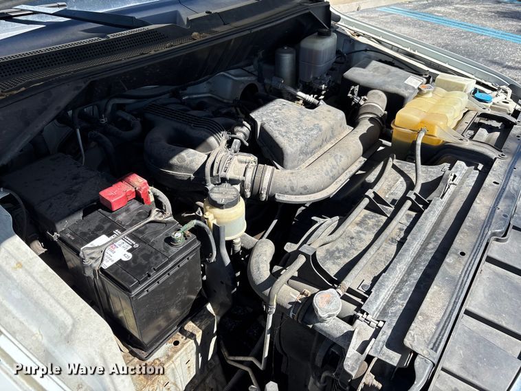 image for item EC3889 2012 Nissan NV2500HD van