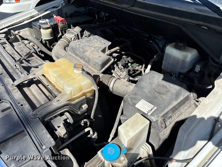 image for item EC3889 2012 Nissan NV2500HD van