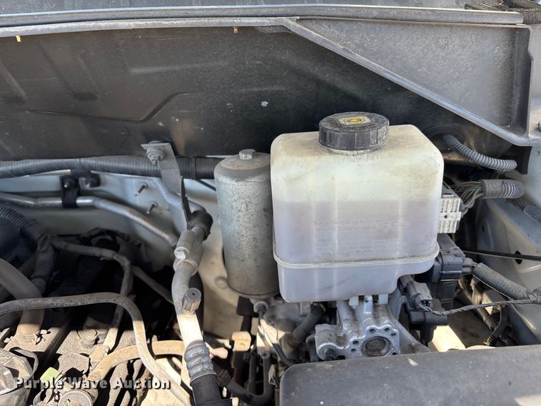 image for item EC3889 2012 Nissan NV2500HD van