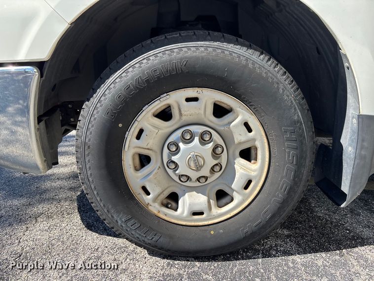 image for item EC3889 2012 Nissan NV2500HD van