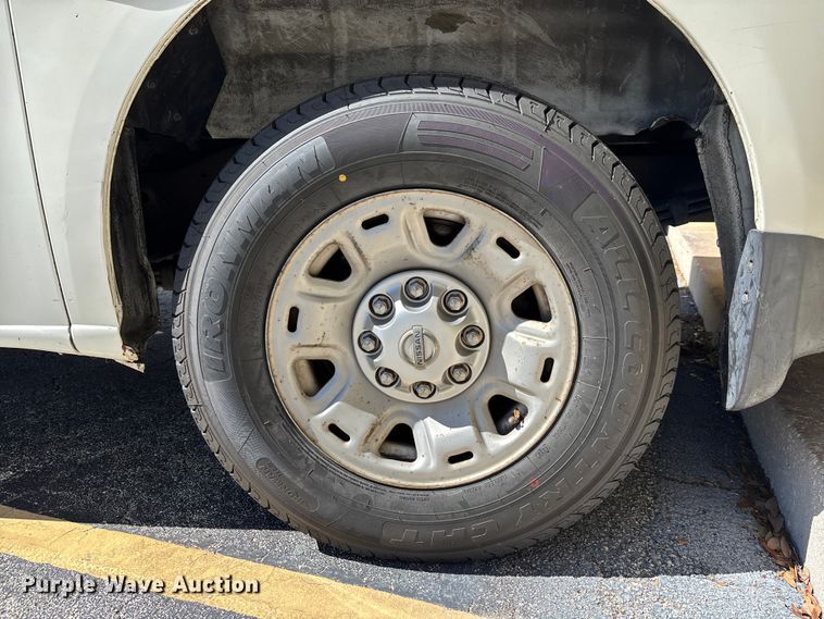 image for item EC3889 2012 Nissan NV2500HD van