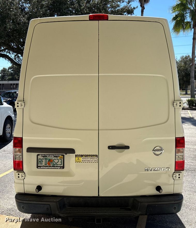 image for item EC3890 2019 Nissan NV2500HD van