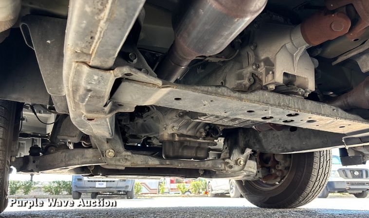 image for item EC3890 2019 Nissan NV2500HD van