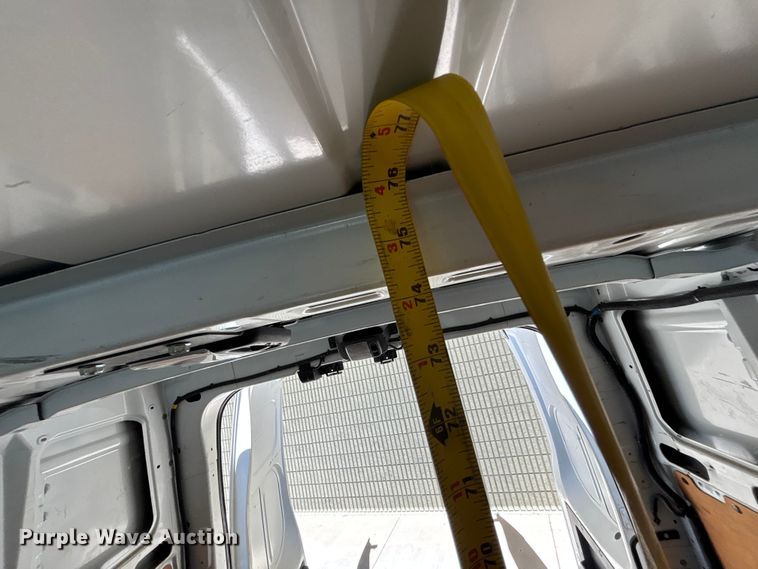 image for item EC3890 2019 Nissan NV2500HD van