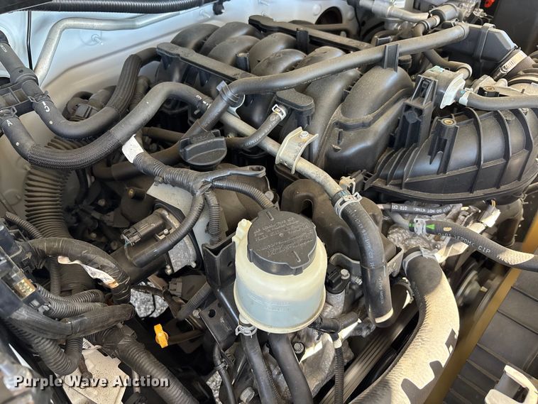 image for item EC3890 2019 Nissan NV2500HD van