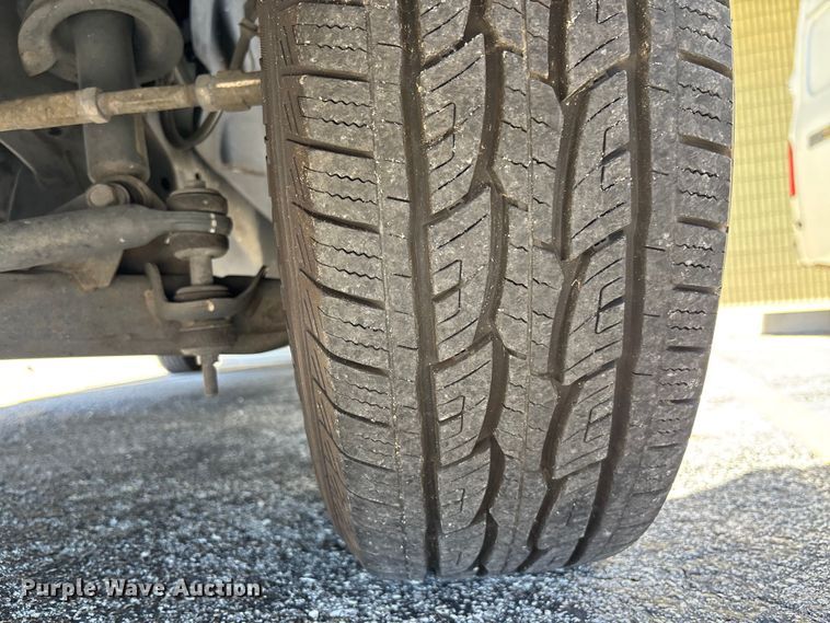 image for item EC3890 2019 Nissan NV2500HD van