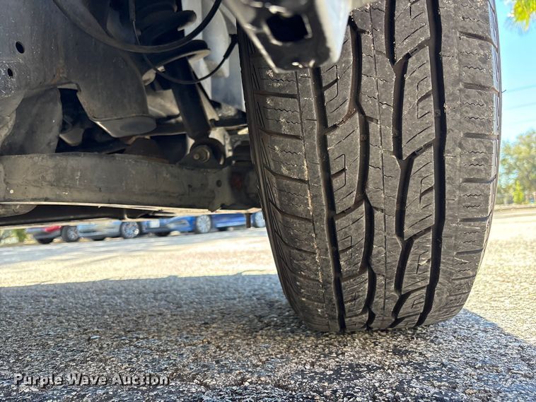 image for item EC3890 2019 Nissan NV2500HD van