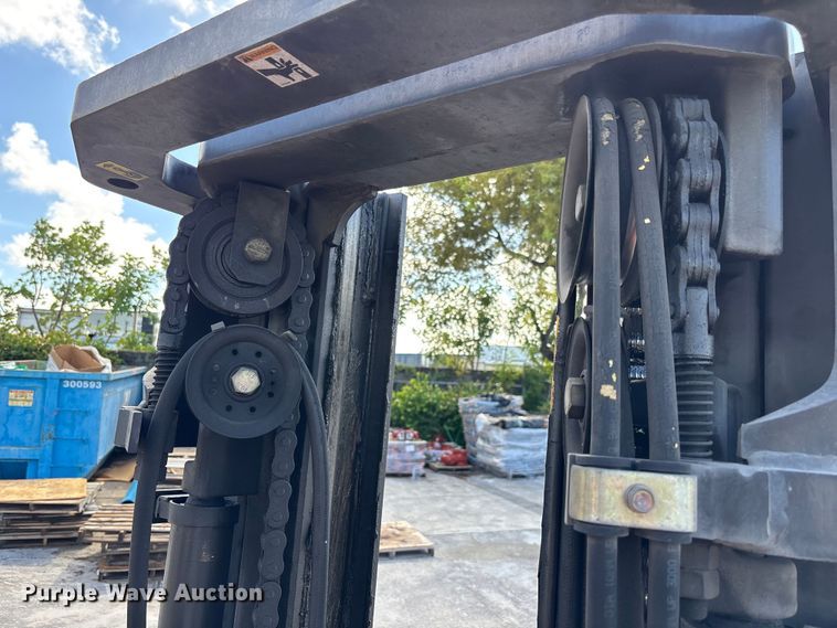 image for item EC3891 2008 Nissan JDP100Y forklift