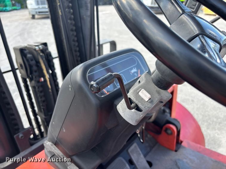image for item EC3891 2008 Nissan JDP100Y forklift