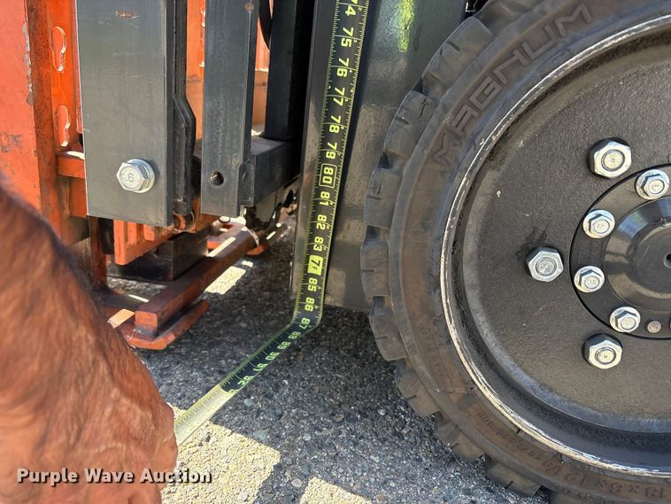 image for item EC8073 2017 UniCarriers CFS40 forklift