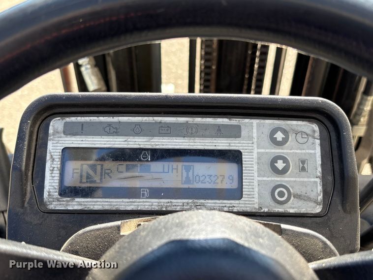 image for item EC8073 2017 UniCarriers CFS40 forklift