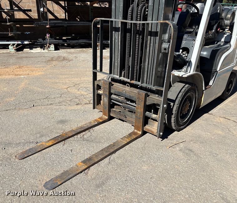 image for item EC8074 2017 UniCarriers PF50 forklift