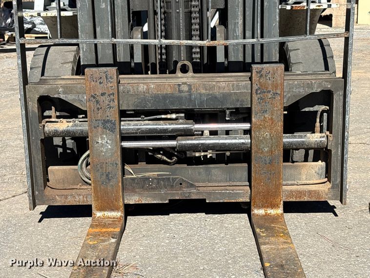 image for item EC8074 2017 UniCarriers PF50 forklift