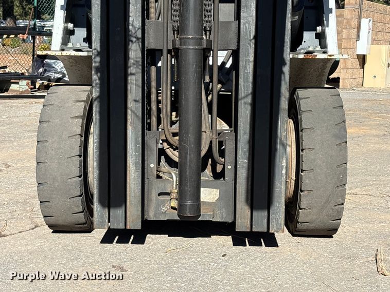 image for item EC8074 2017 UniCarriers PF50 forklift