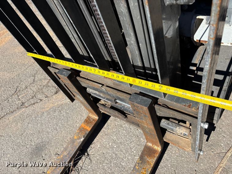 image for item EC8074 2017 UniCarriers PF50 forklift