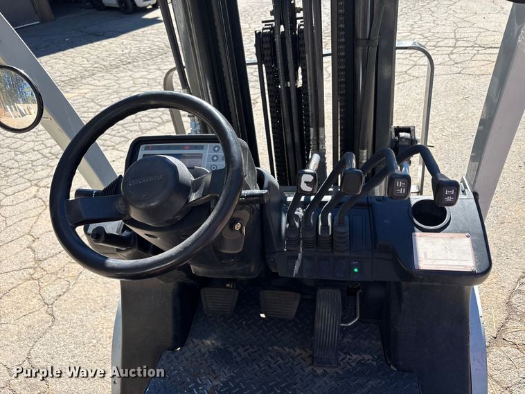 image for item EC8074 2017 UniCarriers PF50 forklift