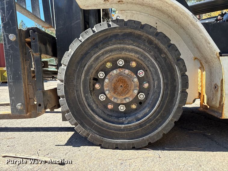 image for item EC8074 2017 UniCarriers PF50 forklift