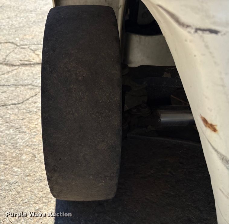 image for item EC8074 2017 UniCarriers PF50 forklift