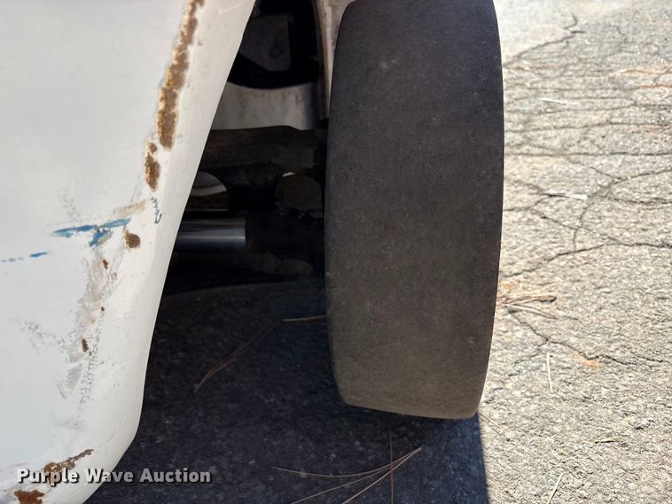 image for item EC8074 2017 UniCarriers PF50 forklift