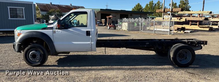 image for item EC8076 2015 Ford F450 truck cab and chassis