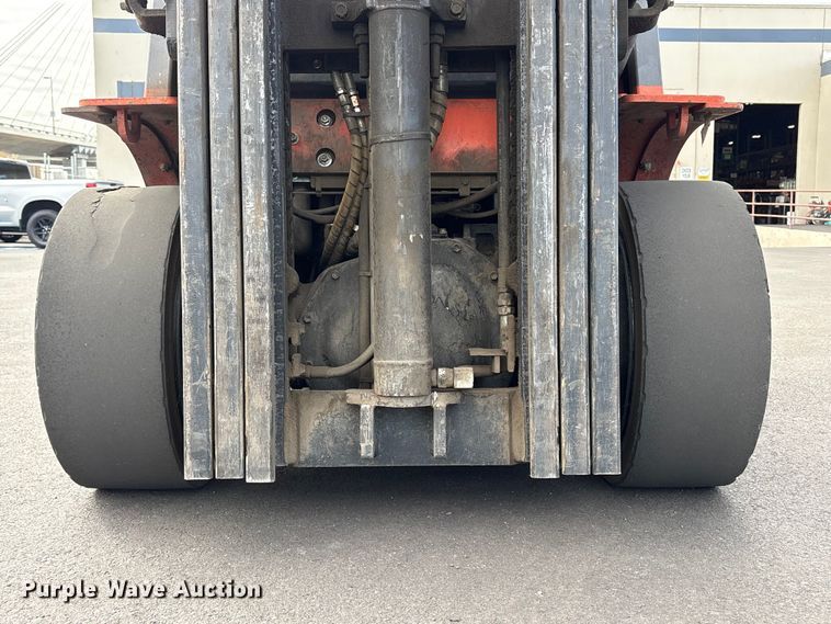 image for item EC8092 2006 Toyota 7FGU30 forklift