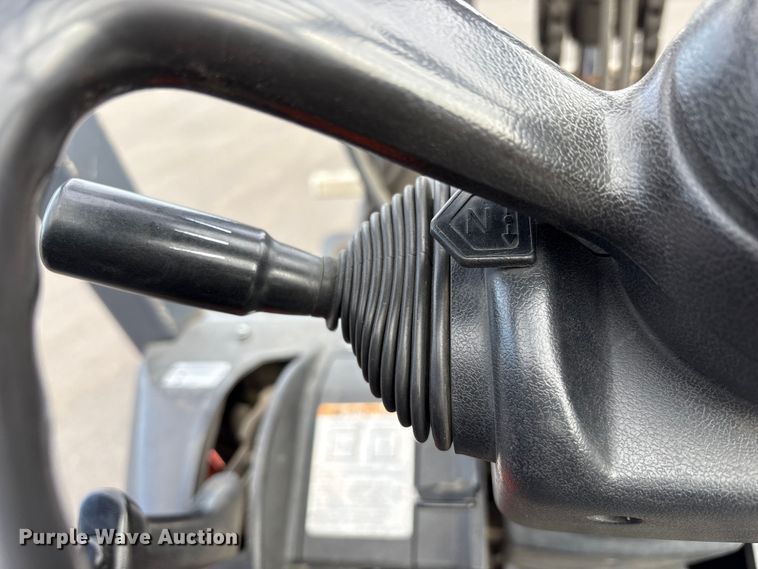 image for item EC8092 2006 Toyota 7FGU30 forklift