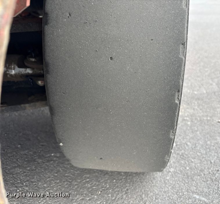 image for item EC8092 2006 Toyota 7FGU30 forklift