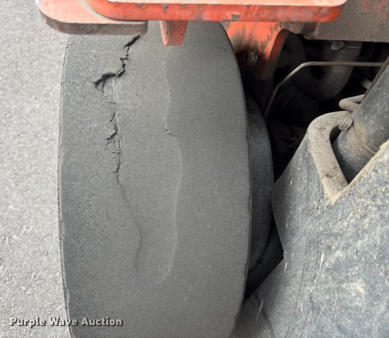 image for item EC8092 2006 Toyota 7FGU30 forklift