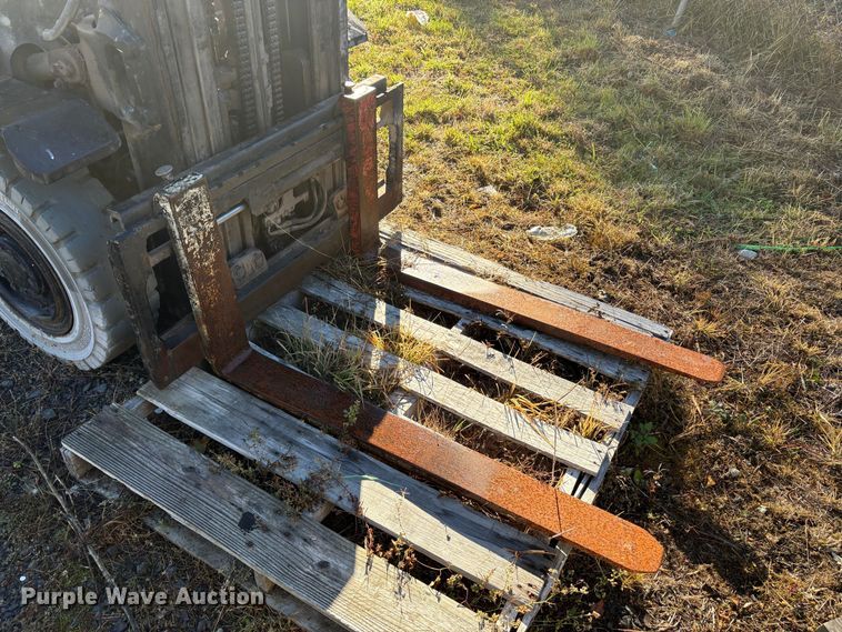 image for item EC8093 2007 Hyster H50FT forklift