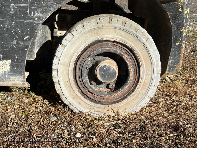 image for item EC8093 2007 Hyster H50FT forklift