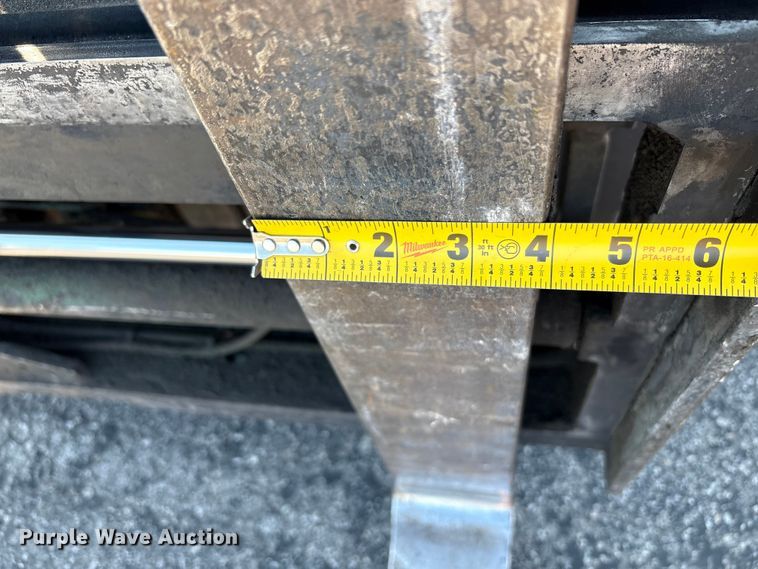 image for item EC8098 2017 UniCarriers PF50 forklift